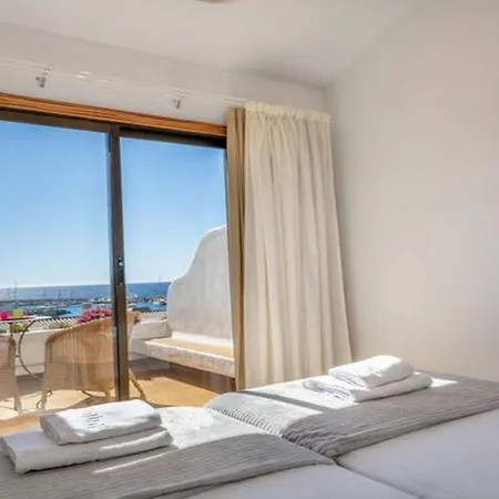 Zen Apartment